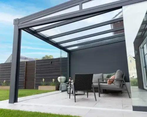 Copy of ‘Garden room with sliding glass walls in Pijnacker – installation by MB Veranda – 8 – scaled – 1248x832x70x0x1110x832x1742126724’ (2)